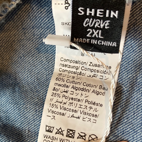 NWT Shein Denim One-Shoulder Ruffled Wide Leg Blue Jean Jumpsuit 2XL - Picture 5 of 5